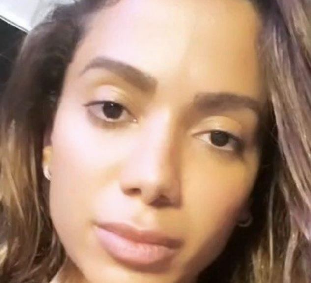 Anitta convoca seguidores a pressionarem deputados contra o PL da Grilagem