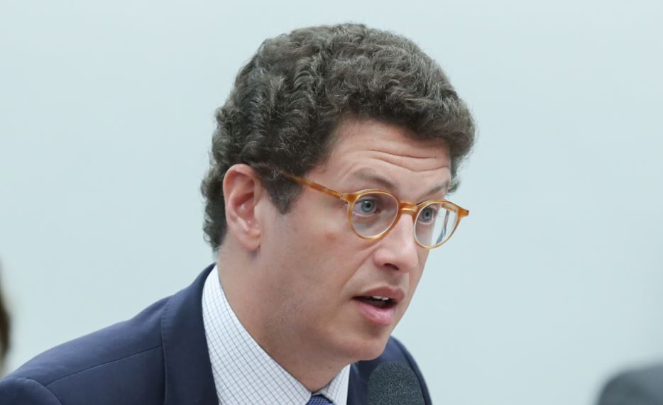 MPF pede que Justiça Federal afaste Ricardo Salles do Ministério do Meio Ambiente