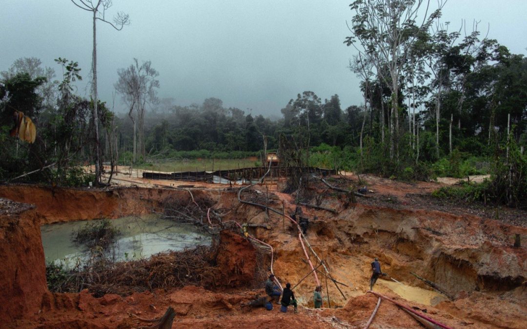 Em 11 anos o garimpo despejou no rio Tapajós a mesma quantidade de rejeitos do desastre de Mariana